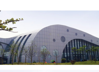 乌鲁木齐会议中心外景网架工程